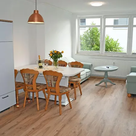 Im Ostseebad M アパート ゲーレン